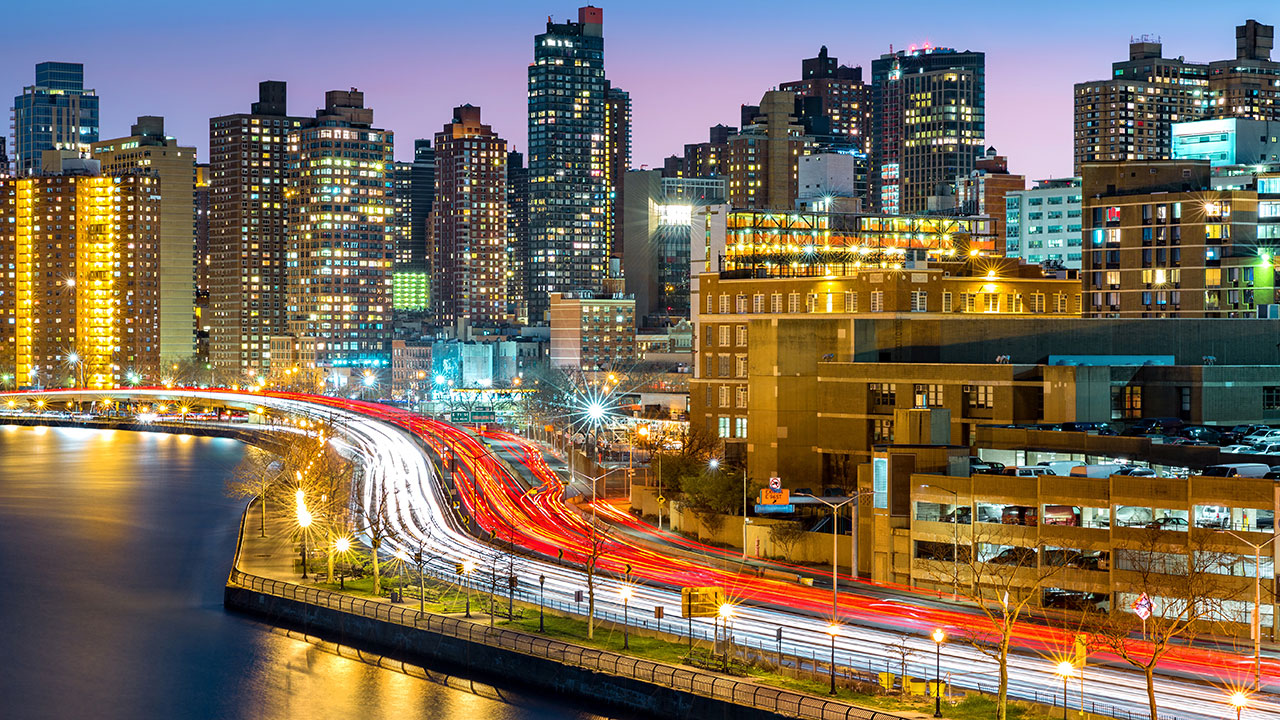 Traffic through a busy city