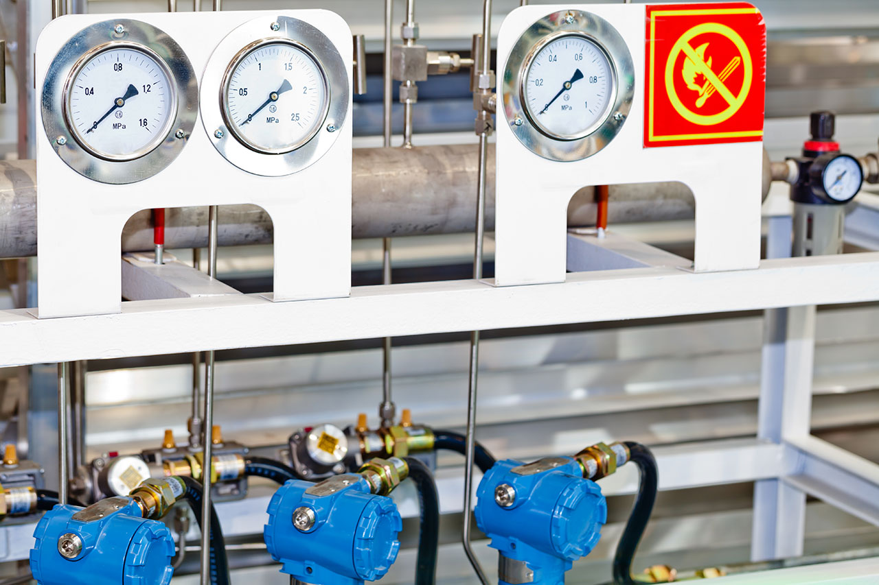 Oil and gas - monitoring systems