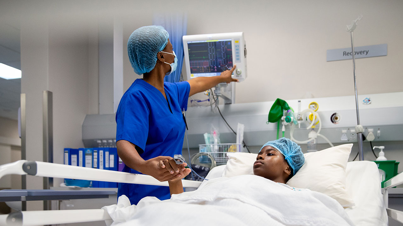 Medical equipment in a hospitral room